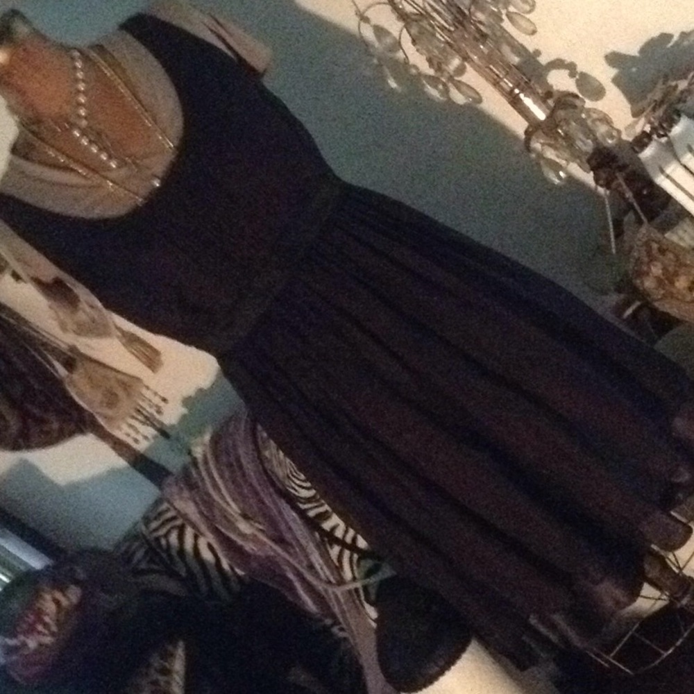 Silk chiffon sleeveless dress